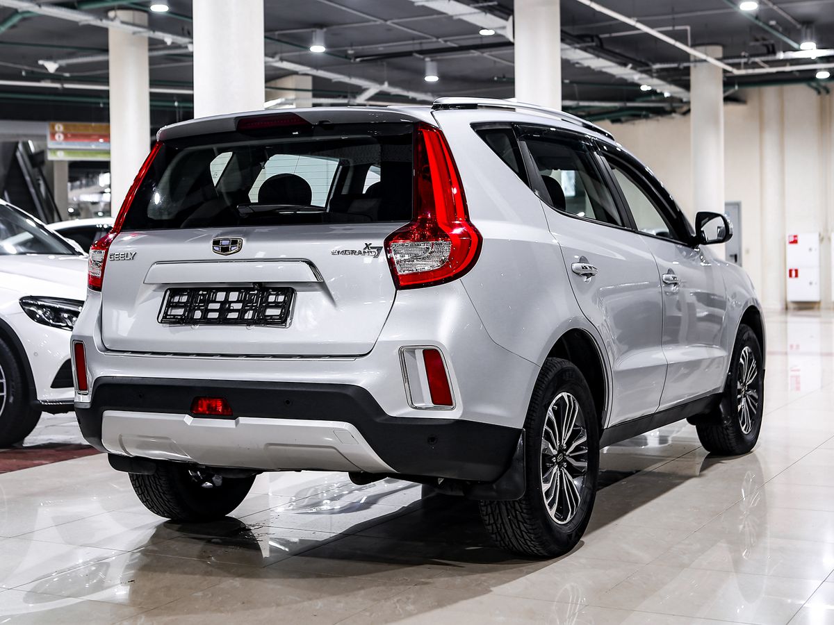 Geely Emgrand X7