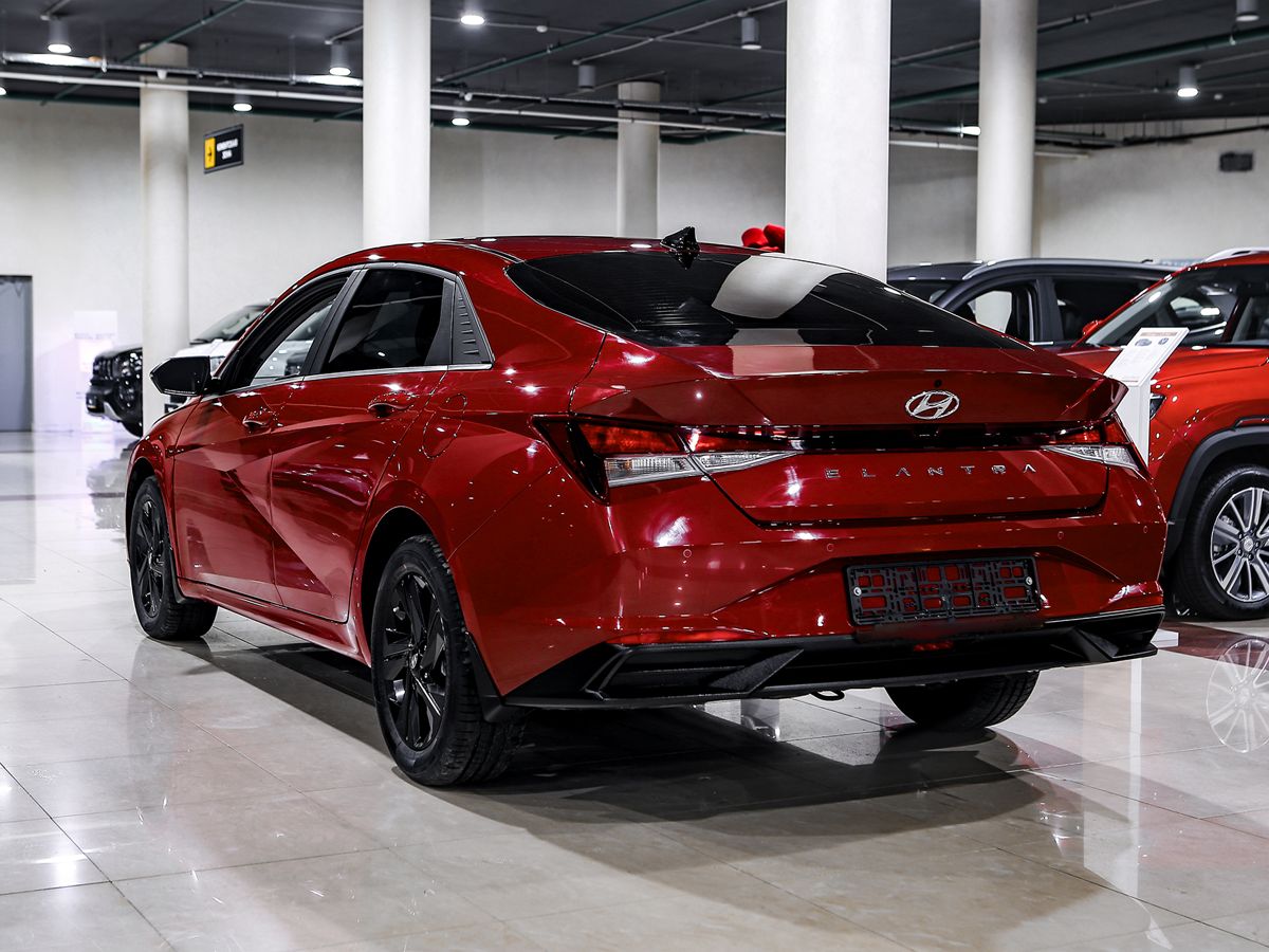 Hyundai Elantra